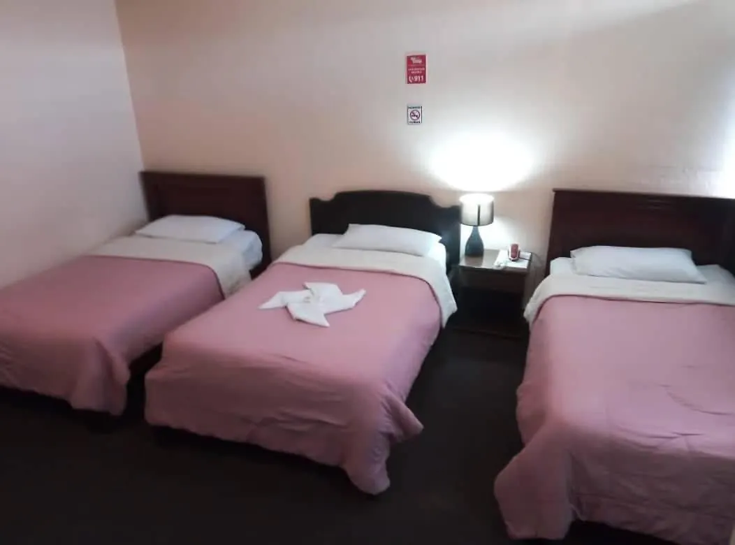 Πανσιόν Hostal Ecokarmel Κίτο
