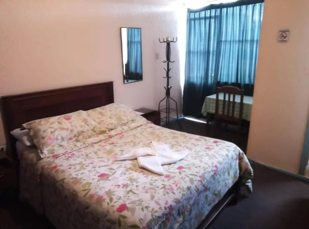 Hostal Ecokarmel Κίτο Ισημερινός